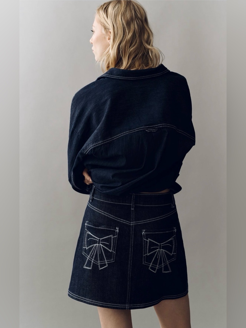 NWT, Pilcro Dark Indigo Denim Mini Skirt with Bow Stitching Size Small